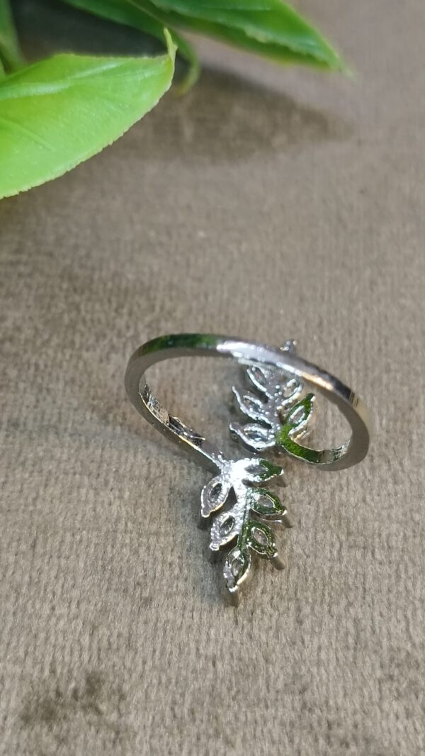 IMG_20250420_183530541 Heer Patta (Jewelled Leaf) Ring