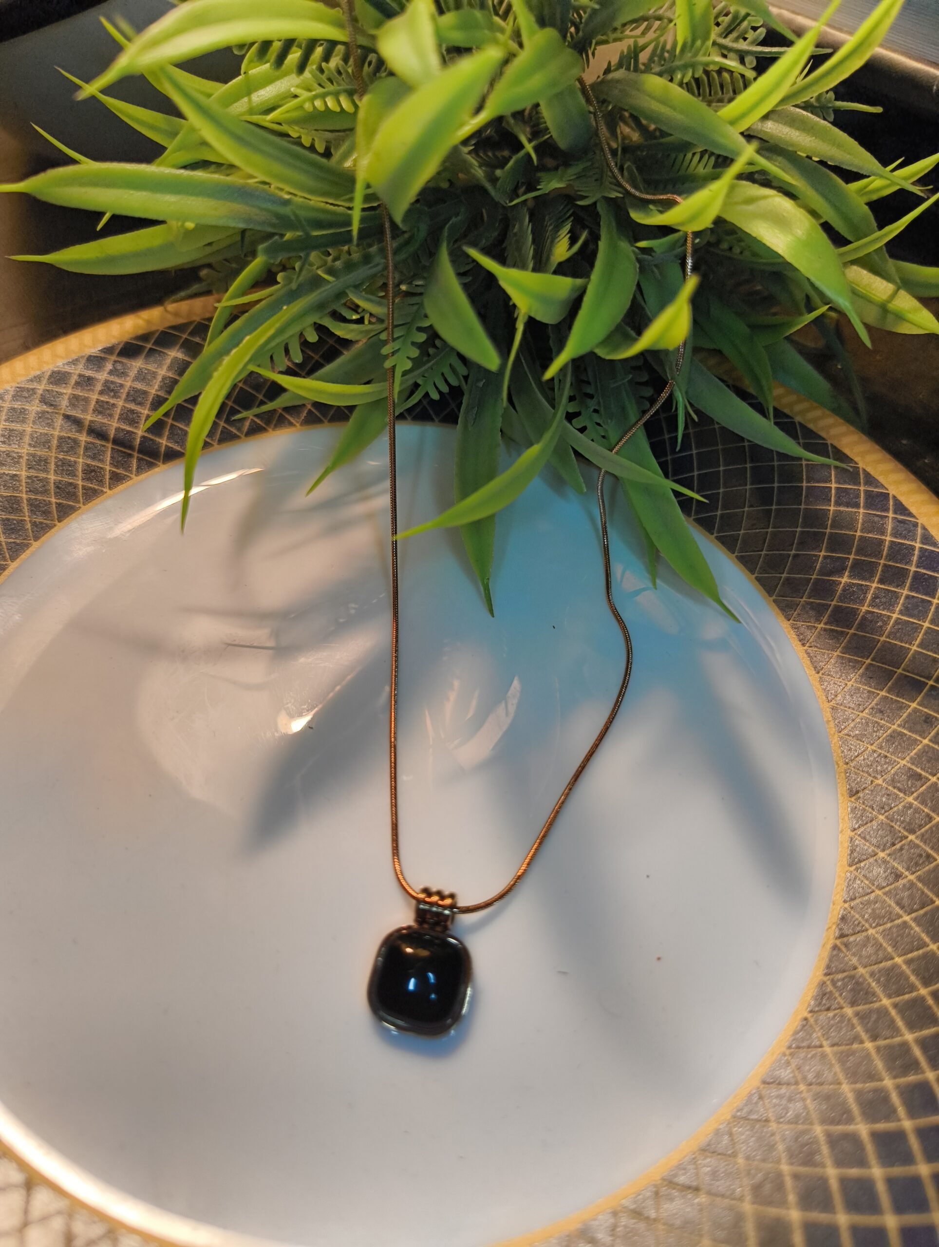 IMG_20250427_134904307 Black Beam pendant