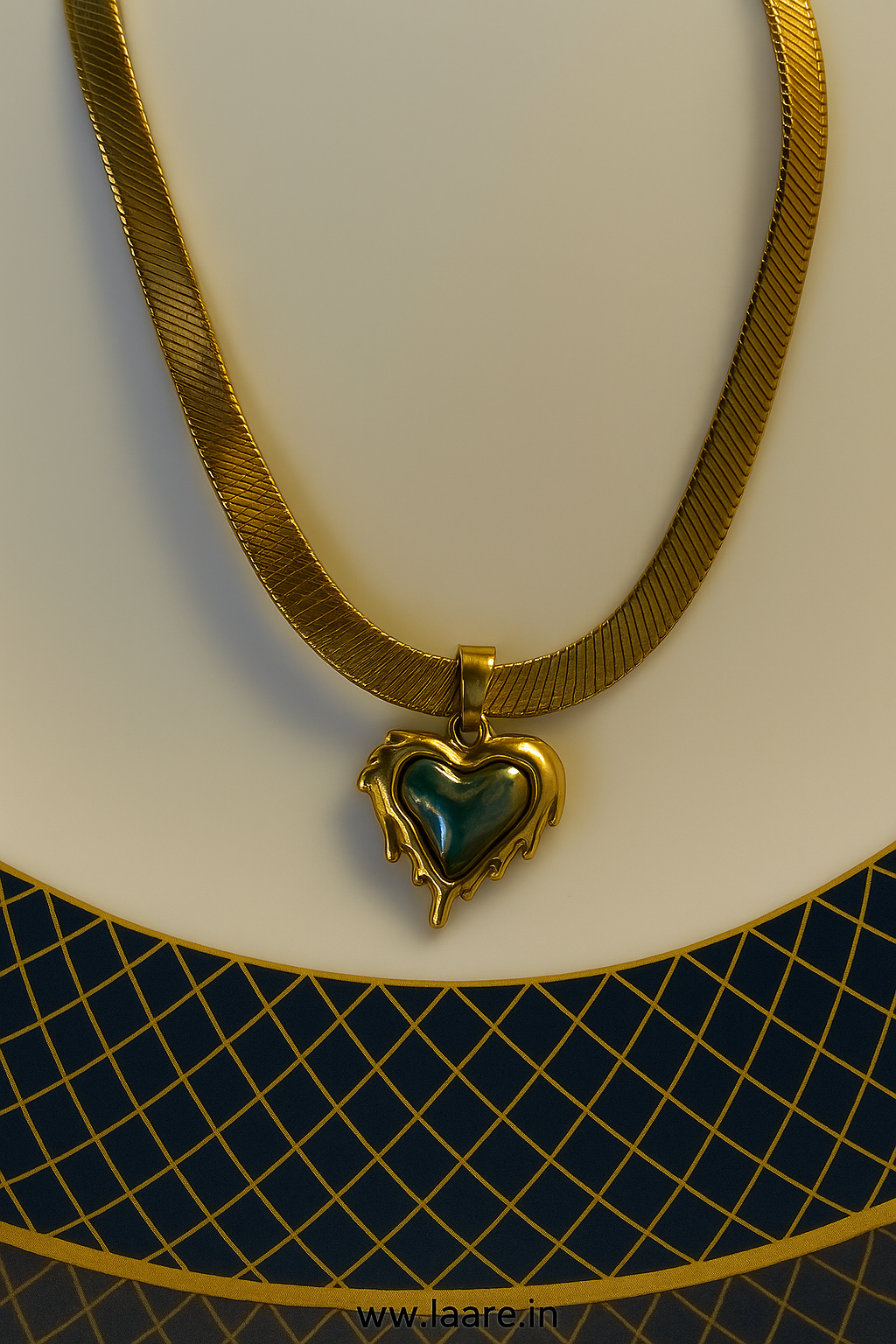 file_00000000764861f791d687c56b093a81 Fiery Two Sided Love Pendant