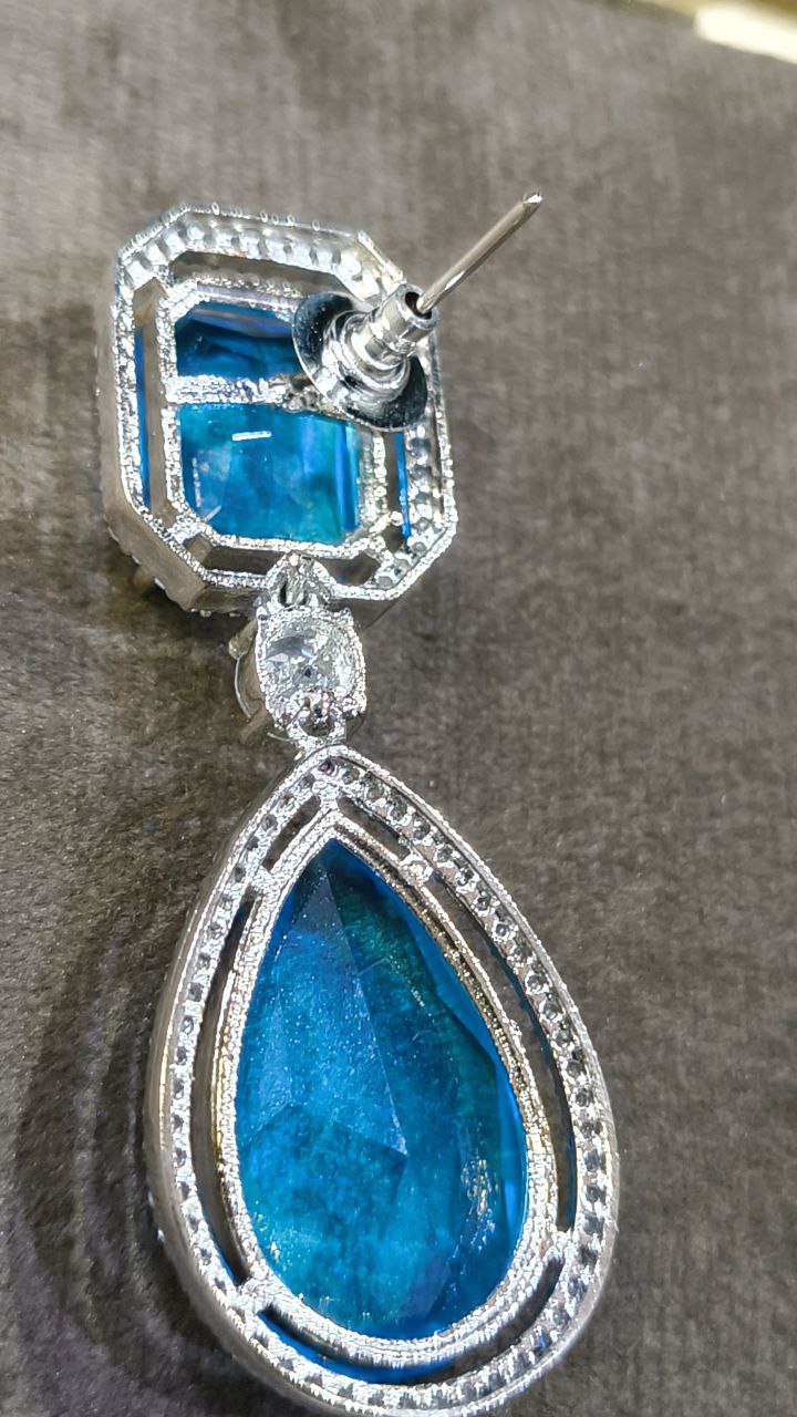 photo_6057823437549847989_y Neela Drop Earrings