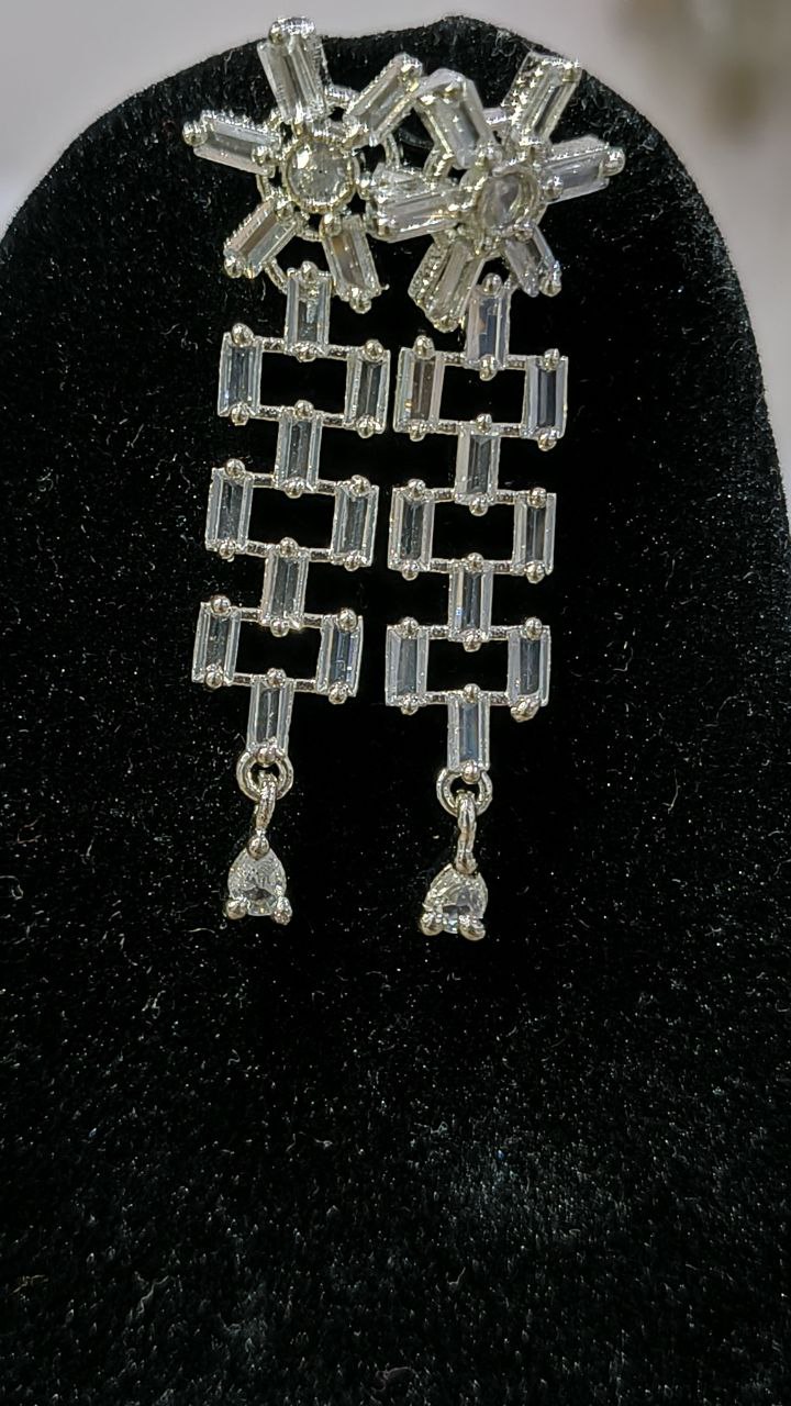 photo_6057823437549847994_y IceLink Luxe Necklace Set