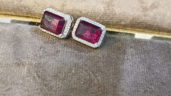 photo_6060075237363533724_y Dil KaTukda Pendant Set