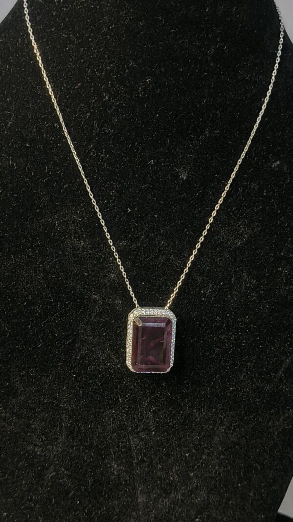 photo_6060075237363533725_y Dil KaTukda Pendant Set